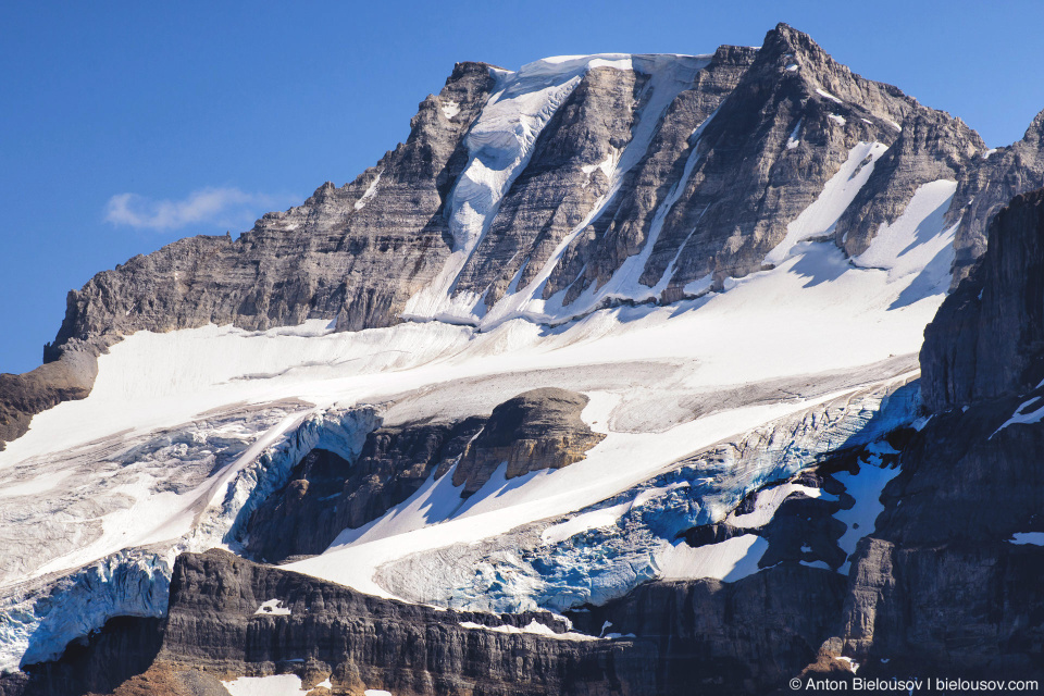 Mount Fay peak and glacier view from Eiffel Lake Trail (Banff National Park)