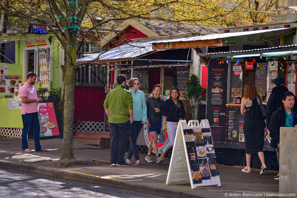 Food Truck Village (Portland, OR)