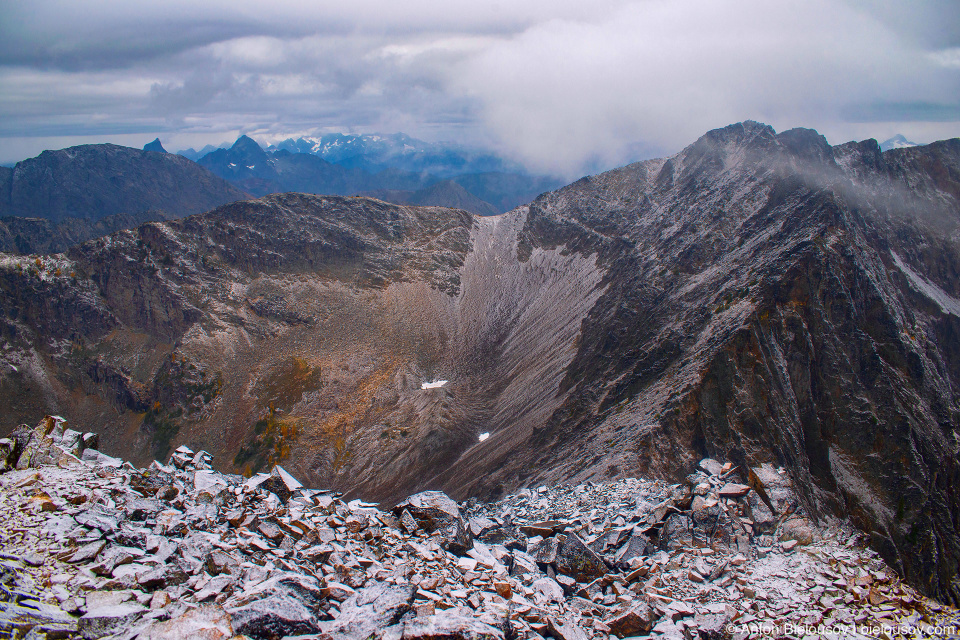 Frosty Mountain Peak, 2408m — Manning Provincial Park, BC