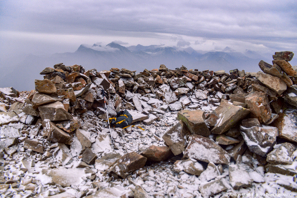 Frosty Mountain Peak, 2408m — Manning Provincial Park, BC