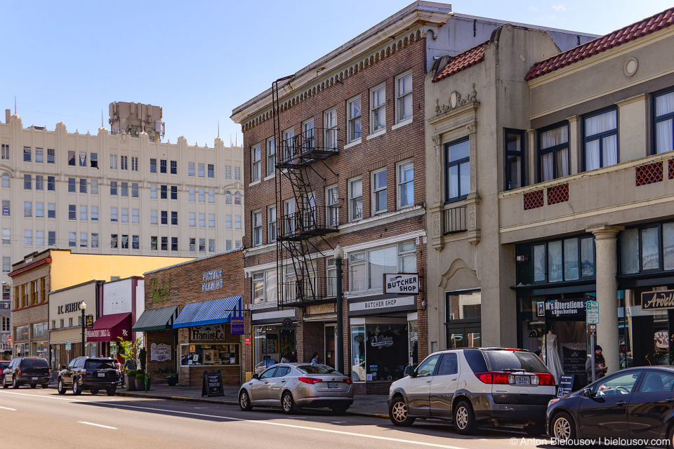 Astoria downtown