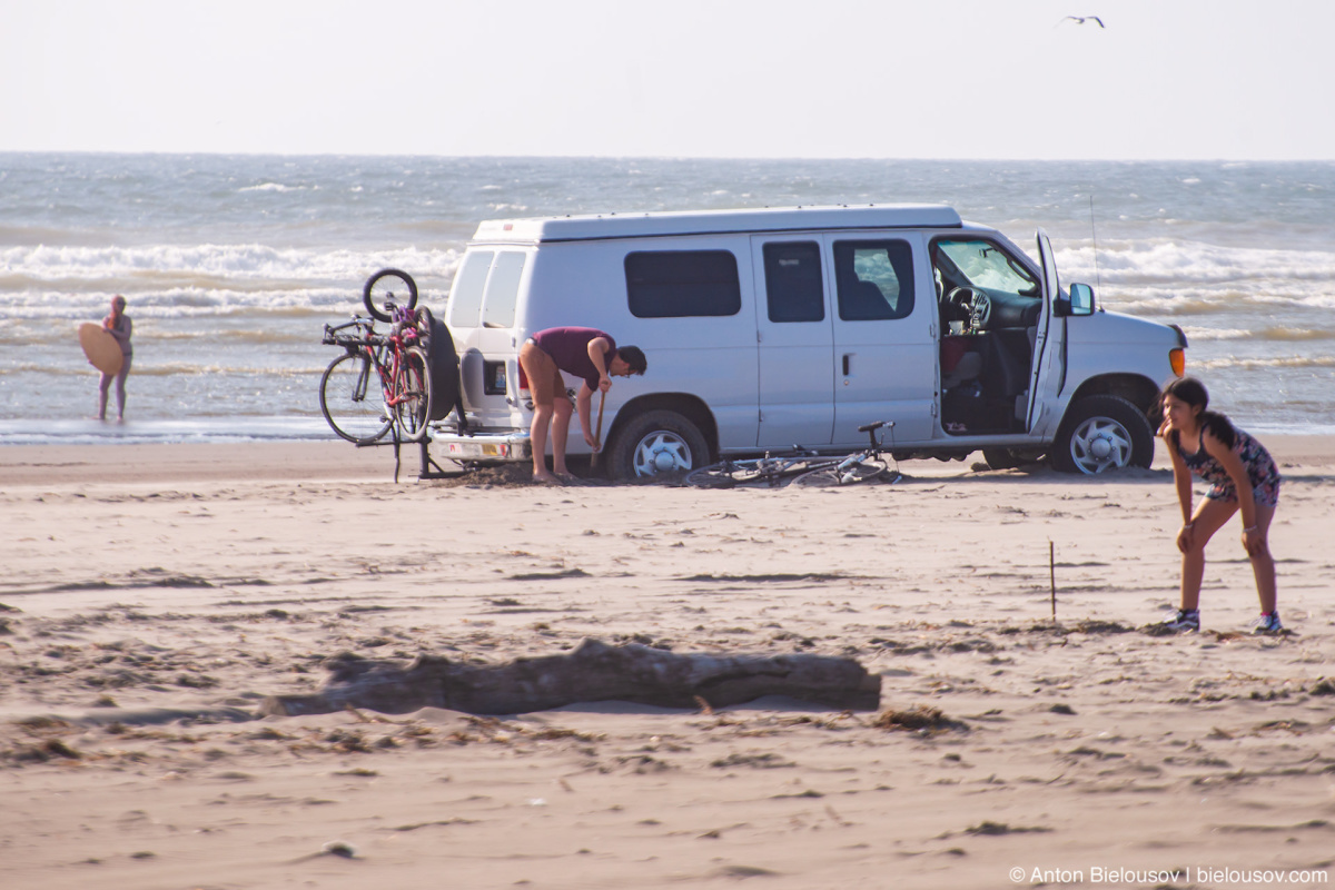 Beached van — Long Beach, WA