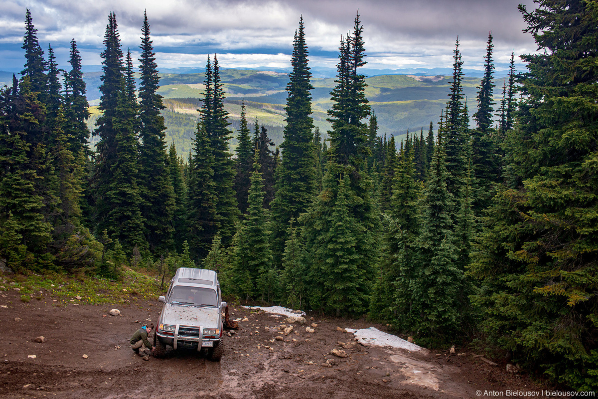 Whipsaw Trail Memorial Rock Land Cruiser Air Down