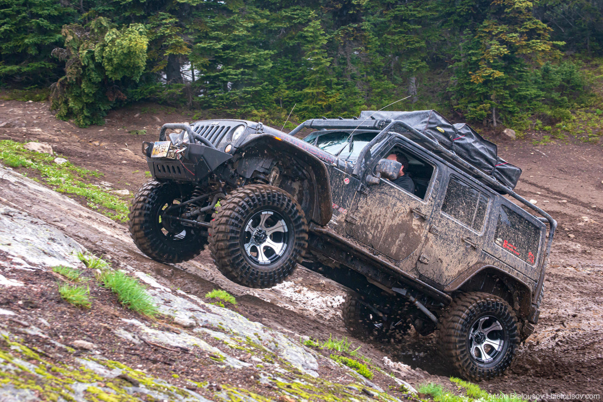 Whipsaw Trail Memorial Rock Jeep Rubicon