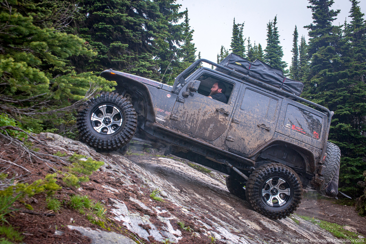 Whipsaw Trail Memorial Rock Jeep Rubicon (JeepBC)