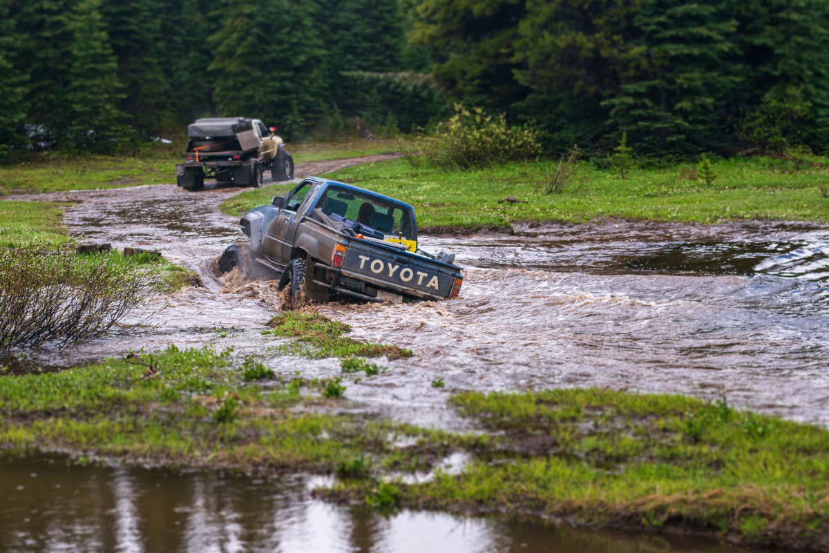 Whipsaw Trail 4x4 Offroad Puddles