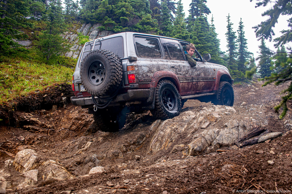 Whipsaw Trail Land Cruiser rock crawling