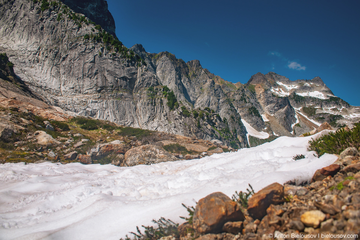 Snow at Slesse Memorial Trail