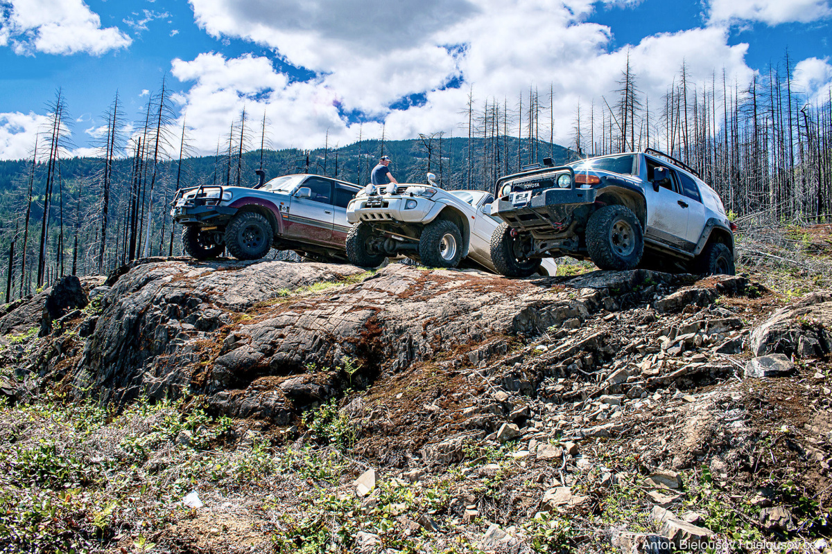 FJ Cruiser at Hail Creek trail