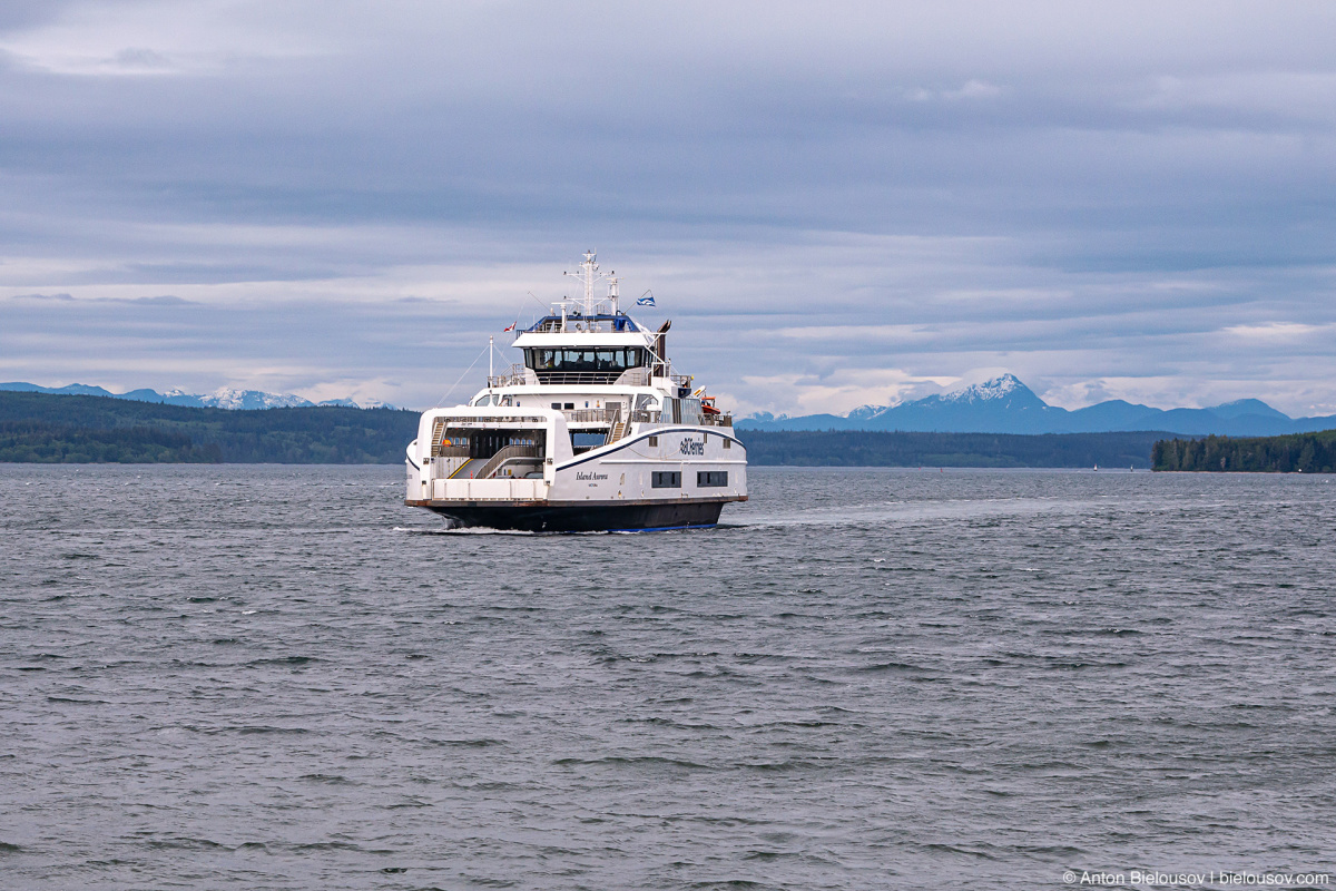 Island Aurora ferry (Port McNeil, BC)