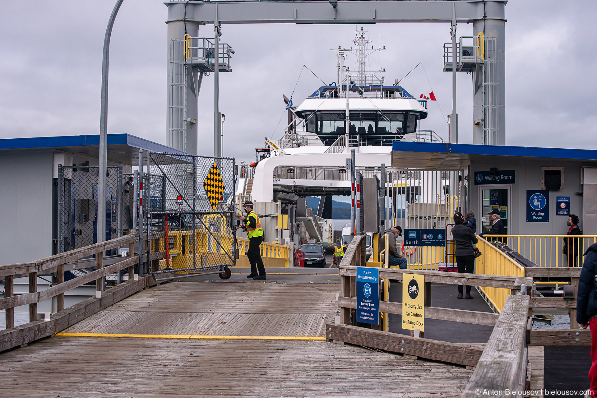 Alert Bay (Индейский остров Корморант)