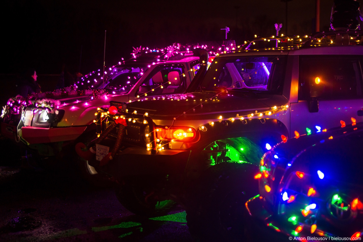 А у нас в Канаде: Рождественский конвой: christmass convoy toyota fj cruiser