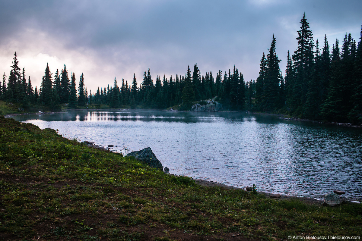 Whipsaw trail lake