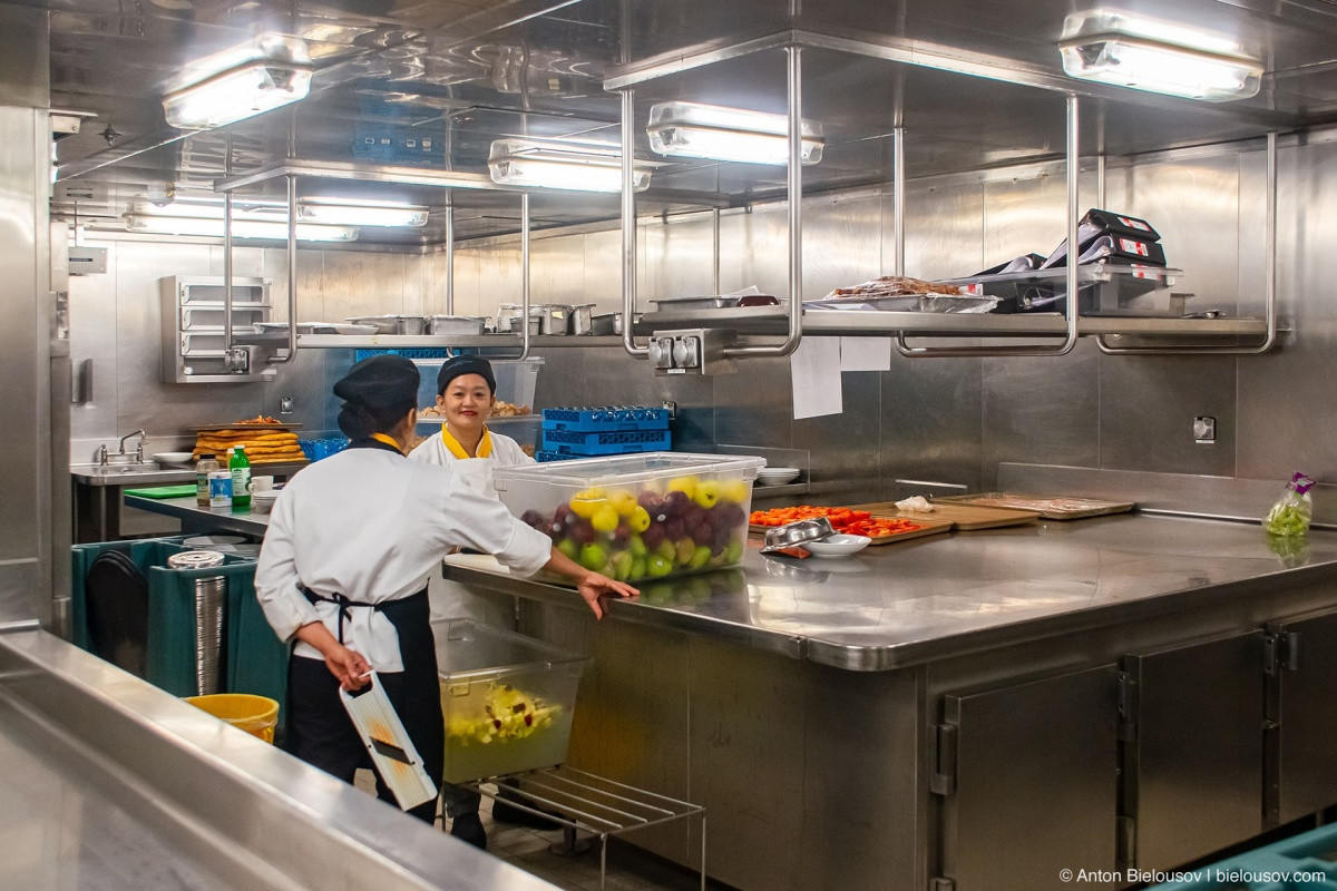 Celebrity Eclipse Moonlight Sonata restaurant kitchen