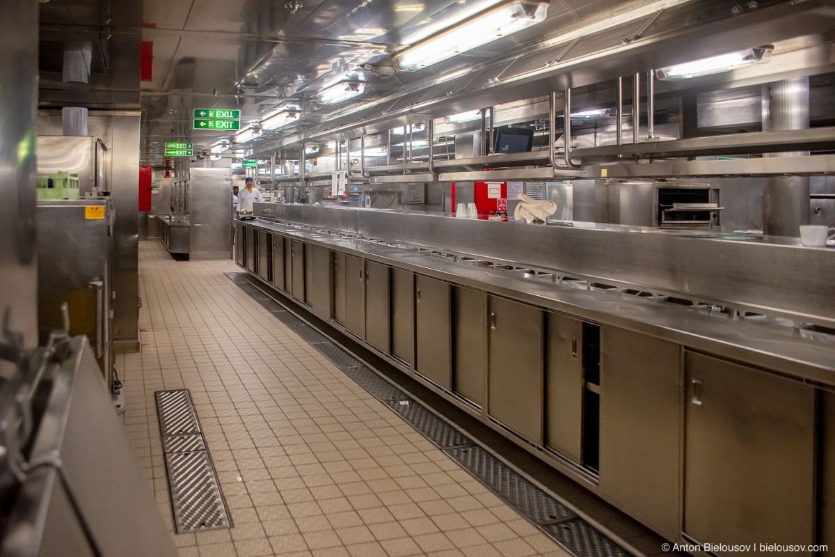 Celebrity Eclipse Moonlight Sonata restaurant kitchen