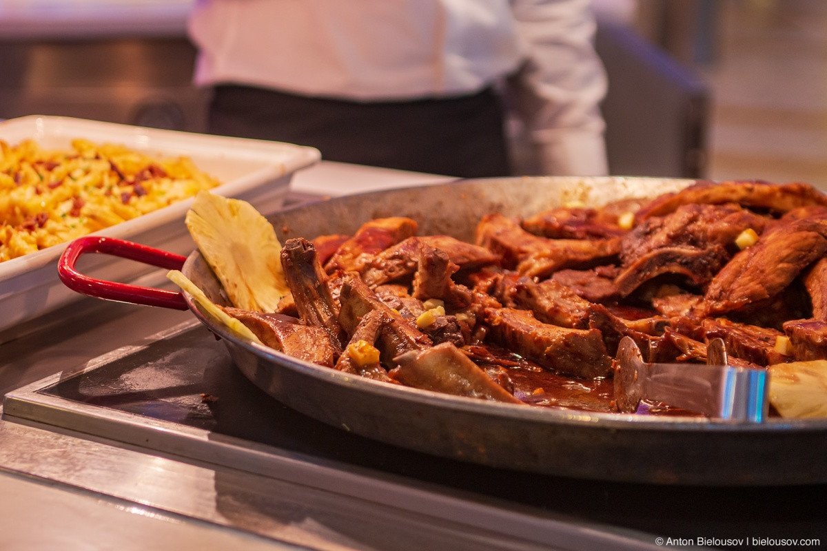 Celebrity Eclipse Oceanside Café ribs