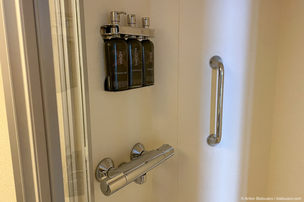 Celebrity Eclipse veranda stateroom shower