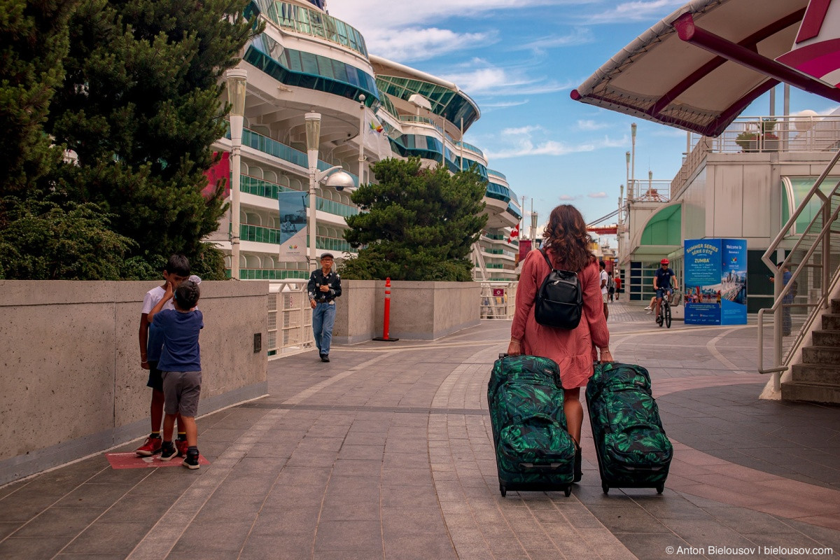 Canada Place — Vancouver cruise ship terminal