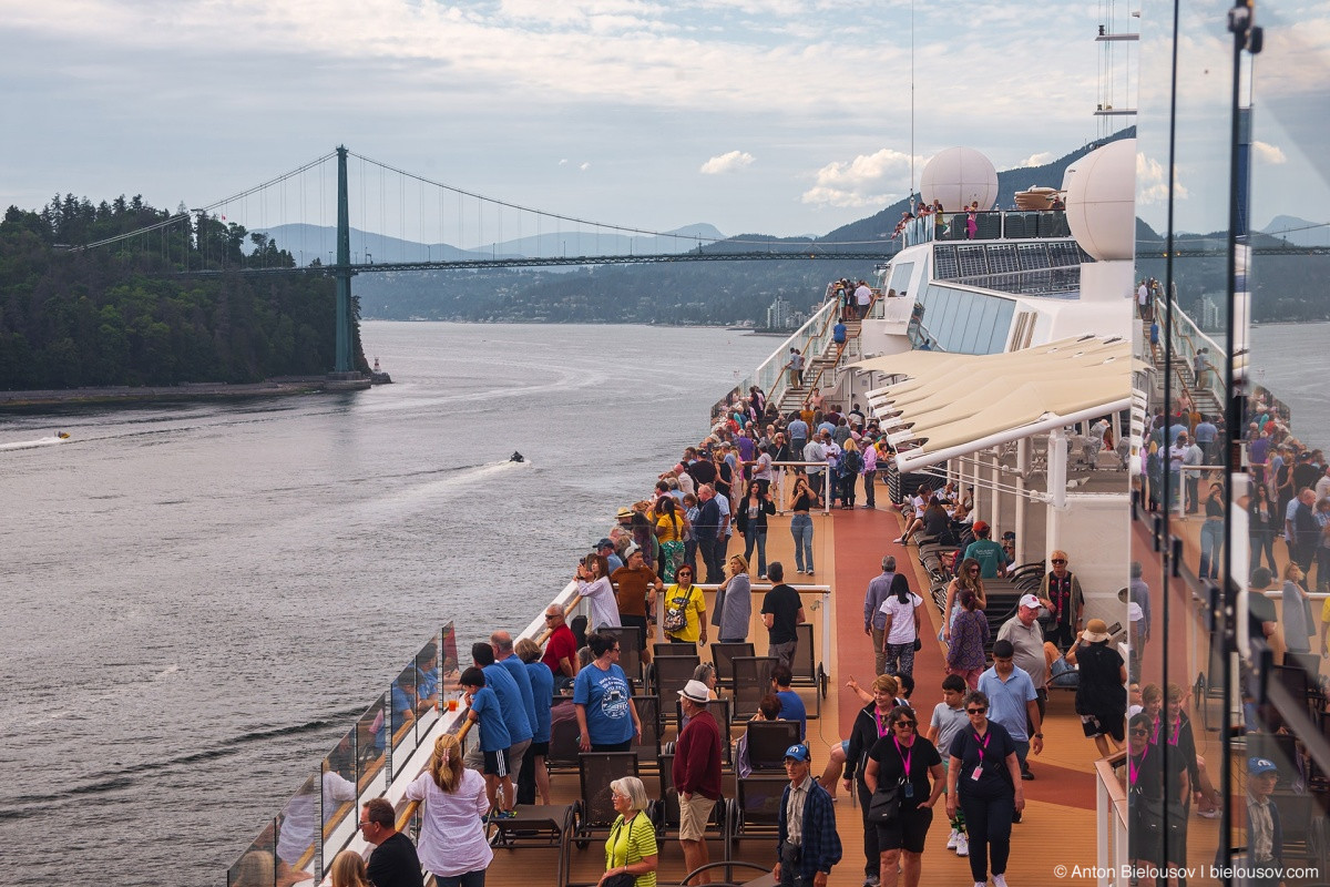 Celebrity Eclipse under the Lions Gate Bridge (Vancouver, BC)