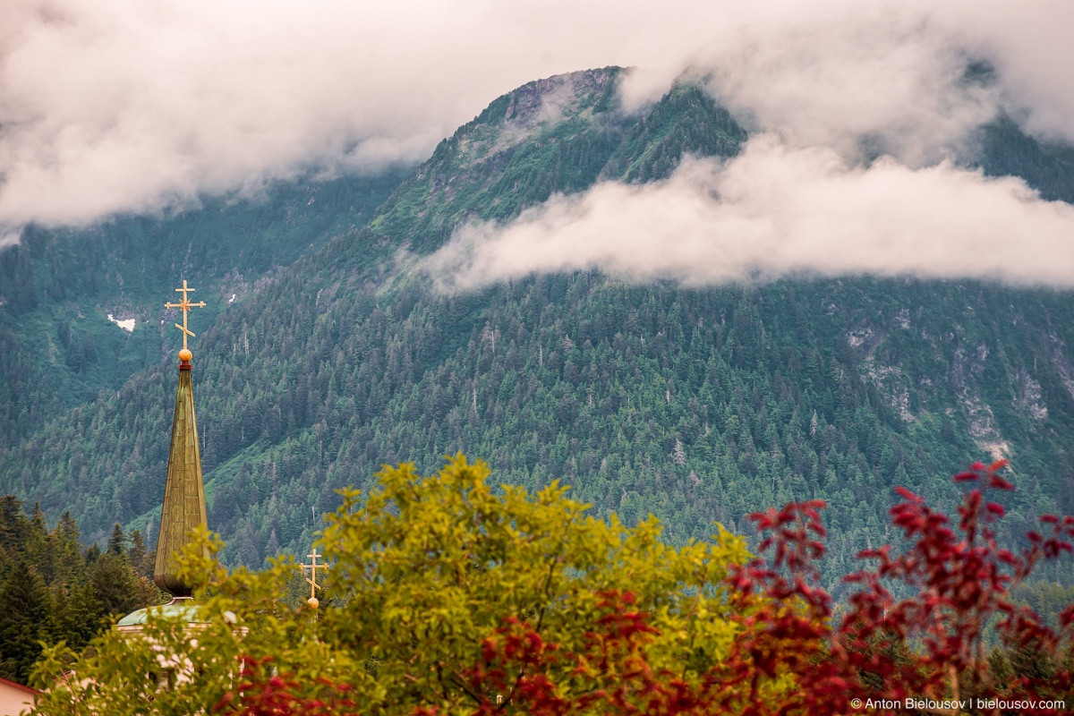 Православный крест над Ситкой (Sitka, AK)