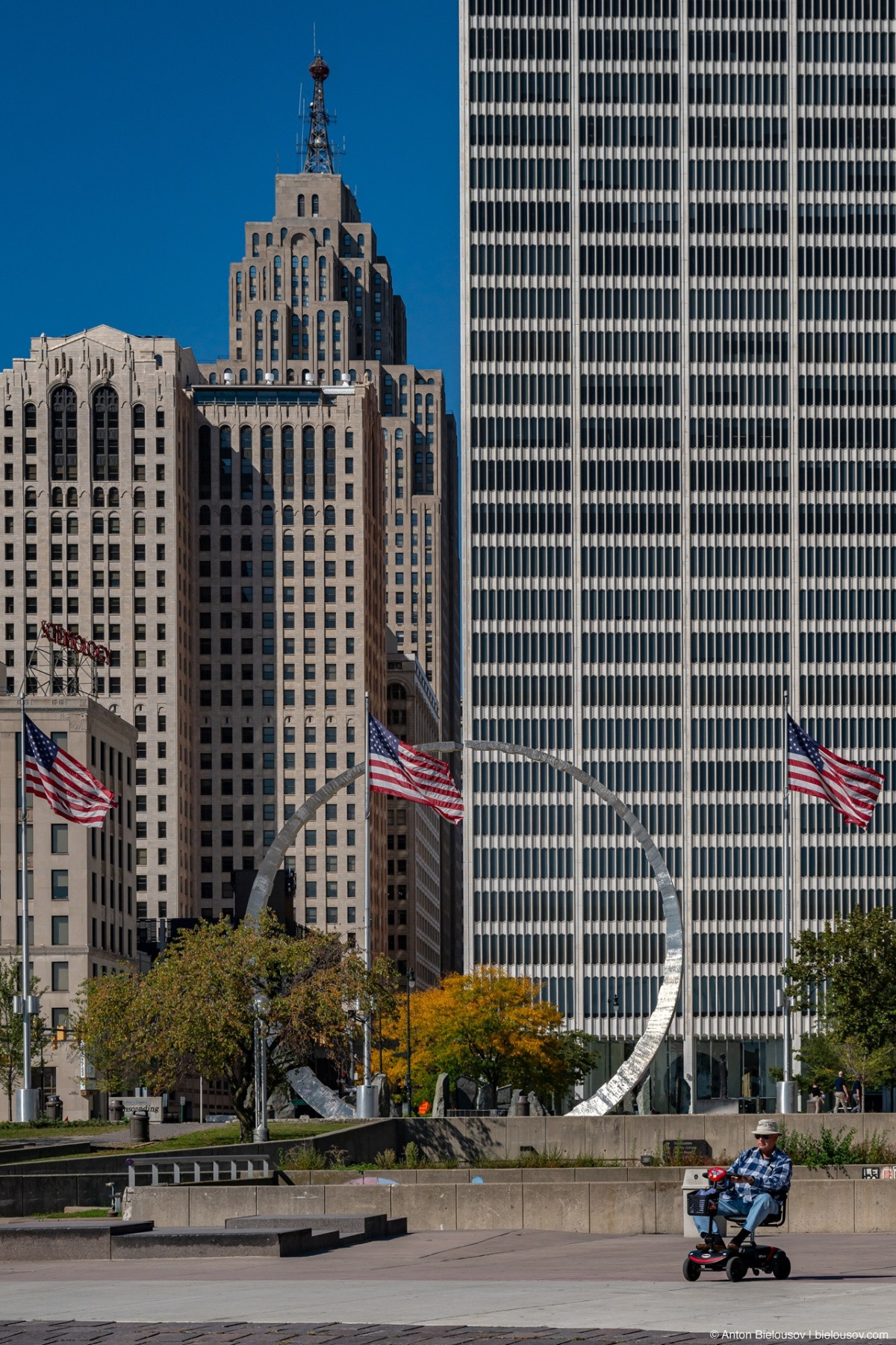 Transcending Arch (Detroit, MI)